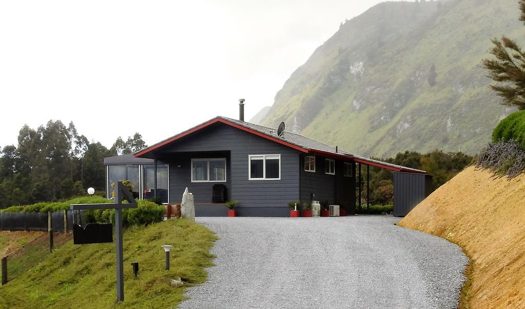 Rocky Ridge Cottage Takaka Extérieur photo