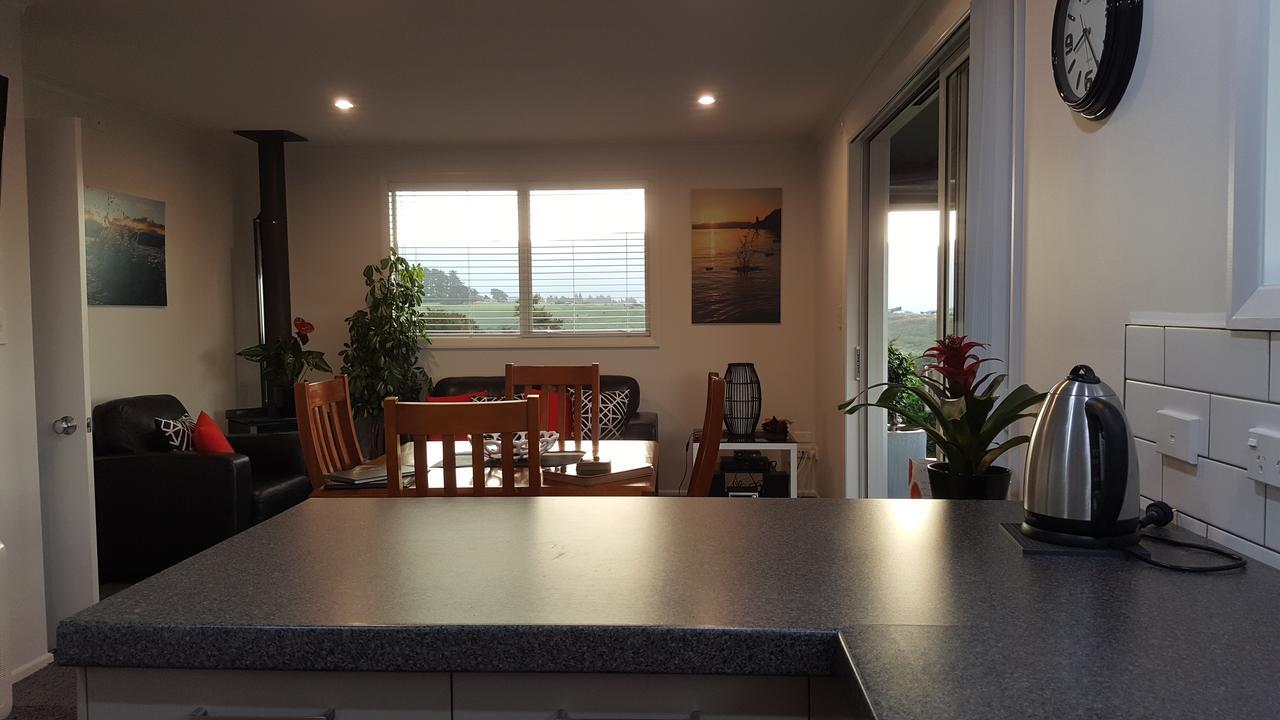 Rocky Ridge Cottage Takaka Extérieur photo